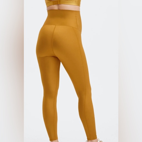 NWT HIGH-WAISTED SHINE MATERNITY LEGGINGS IN DARK BRONZE SIZE S - Picture 3 of 4